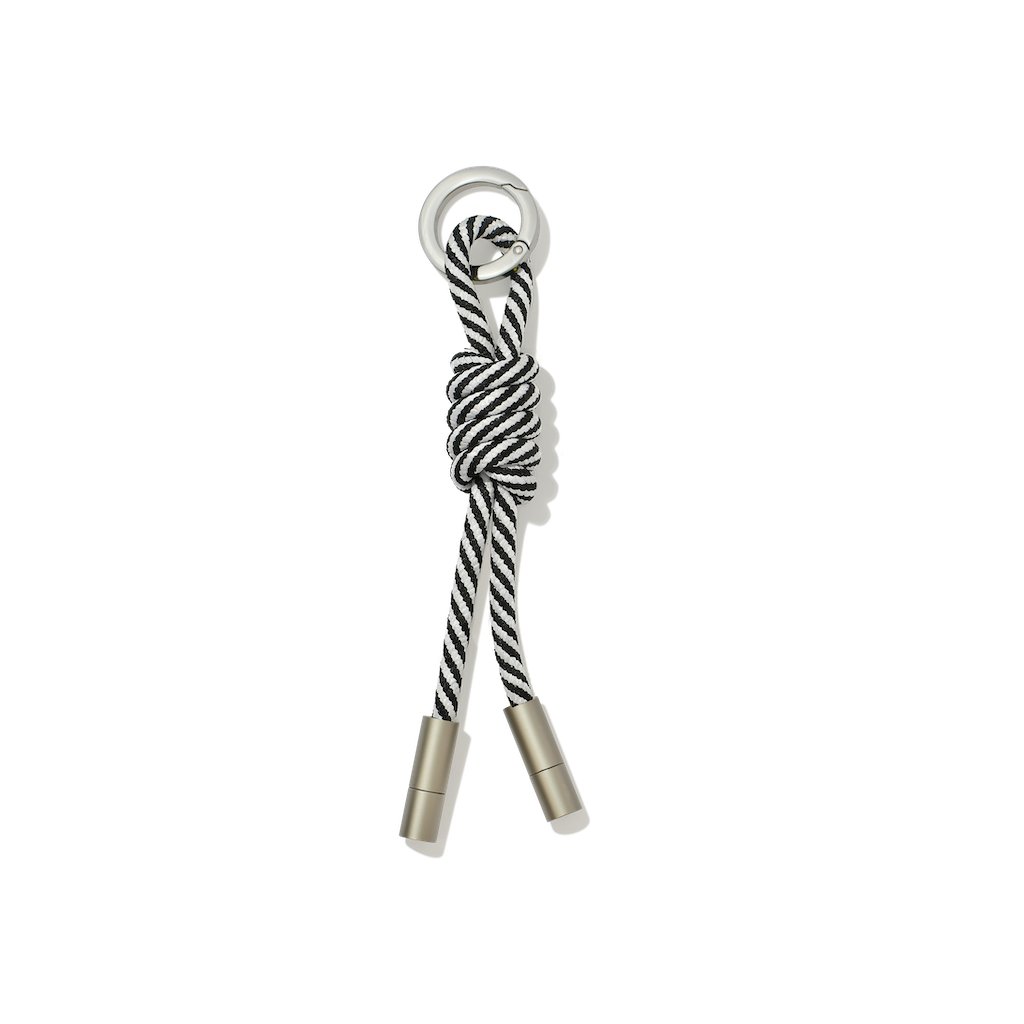 Monochrome rope multicharger keyring